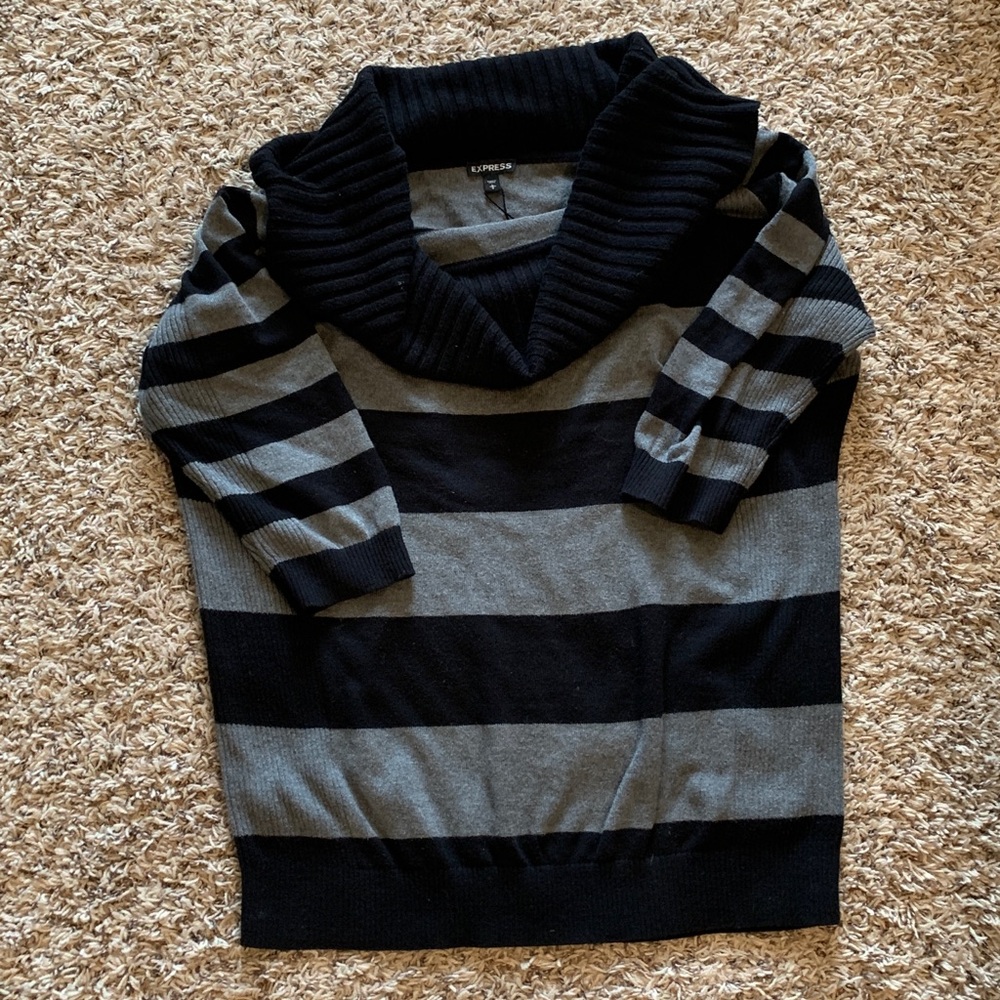 Express Cowl neck 3/4 sleeve sweater
